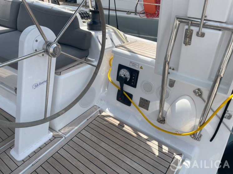 Hanse 388 - Yacht Charter Sailica