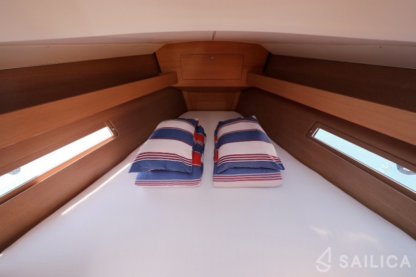 Dufour 382 Grand Large - Yacht Charter Sailica