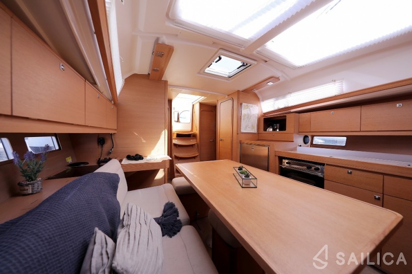 Dufour 382 Grand Large - Yacht Charter Sailica