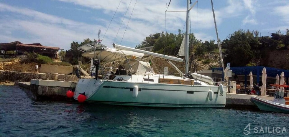 Bavaria Cruiser 37 - Yacht Charter Sailica