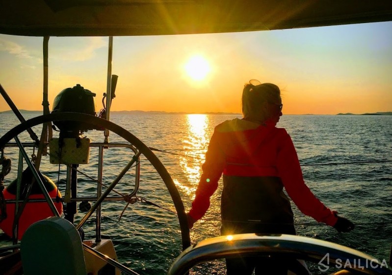 Bavaria Cruiser 37 - Yacht Charter Sailica