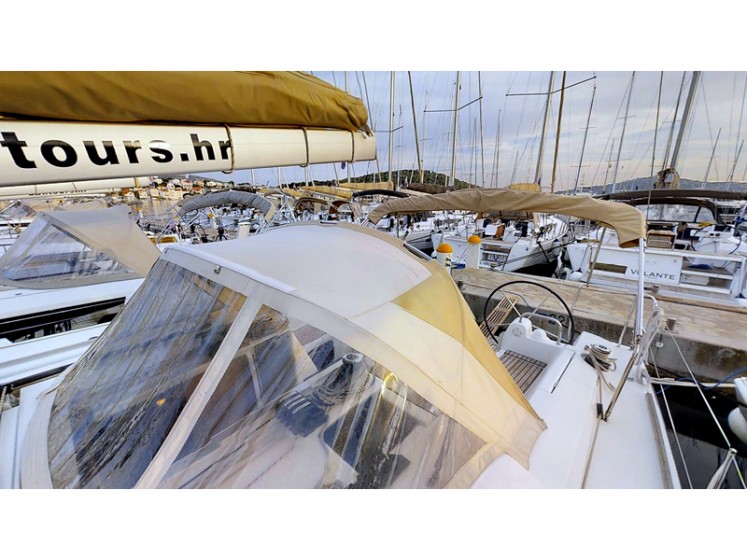 Dufour 410 Grand Large - Yacht Charter Sailica