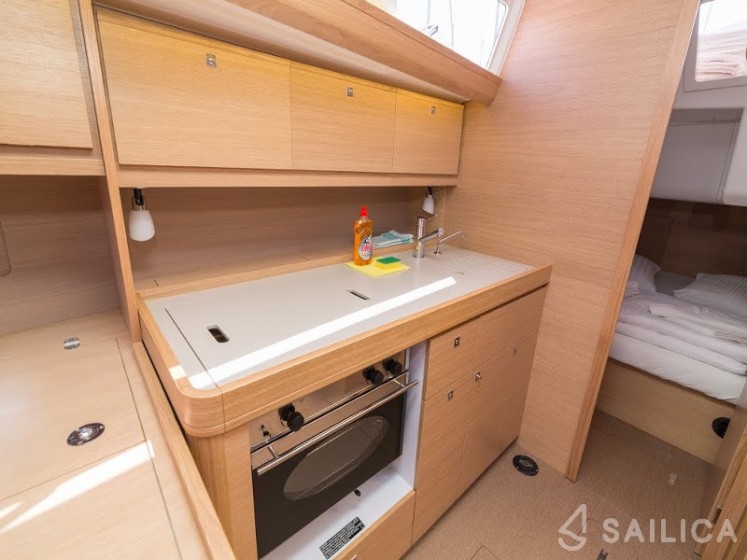 Dufour 410 Grand Large - Yacht Charter Sailica
