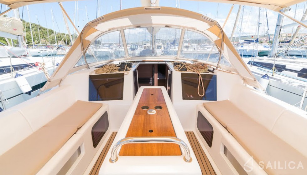 Dufour 410 Grand Large - Yacht Charter Sailica