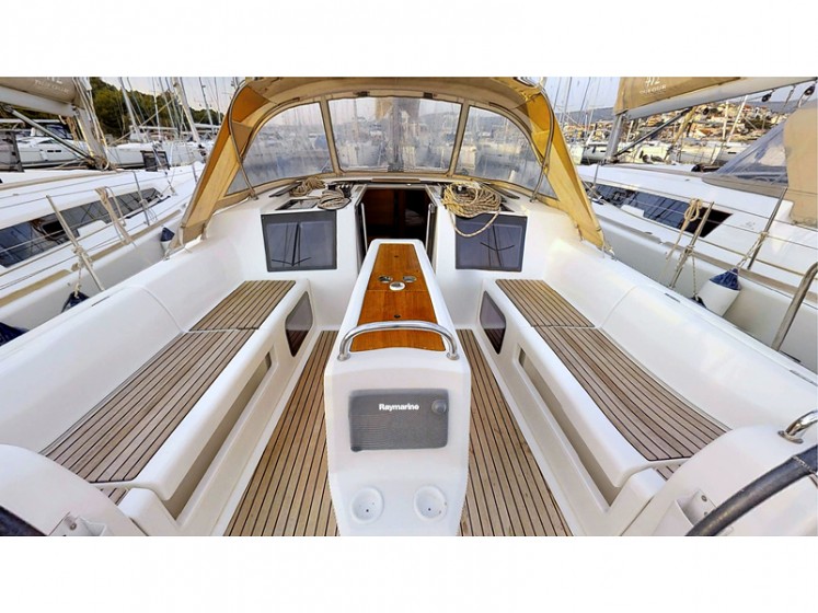 Dufour 410 Grand Large - Yacht Charter Sailica