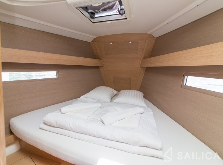 Dufour 410 Grand Large - Yacht Charter Sailica