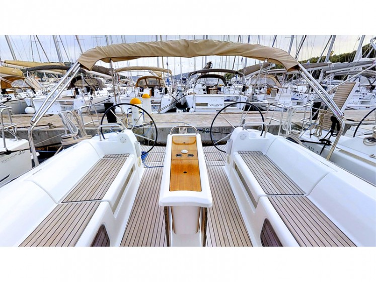 Dufour 410 Grand Large - Yacht Charter Sailica