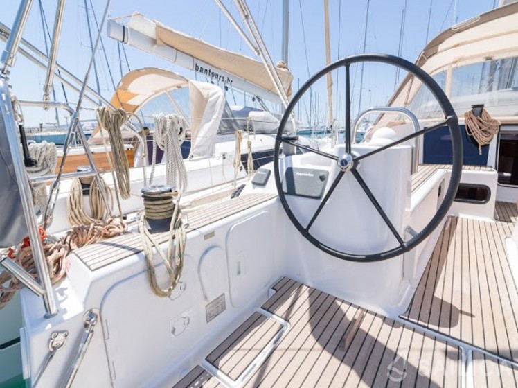 Dufour 500 Grand Large - Yacht Charter Sailica