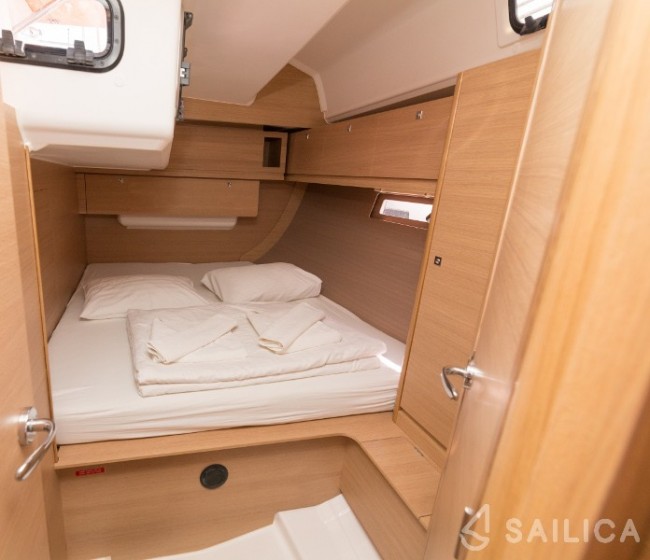 Dufour 500 Grand Large - Yacht Charter Sailica