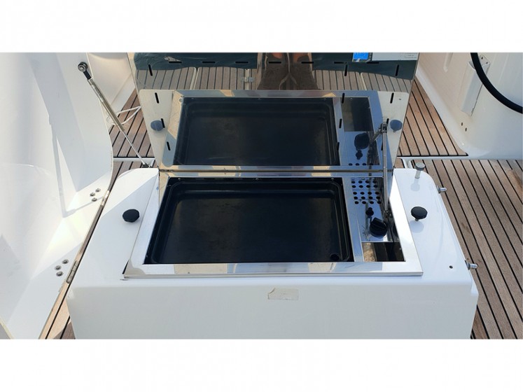 Dufour 500 Grand Large - Yacht Charter Sailica
