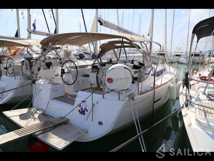 Sun Odyssey 419 - Yacht Charter Sailica