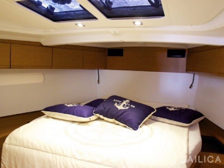 Sun Odyssey 509 - Yacht Charter Sailica