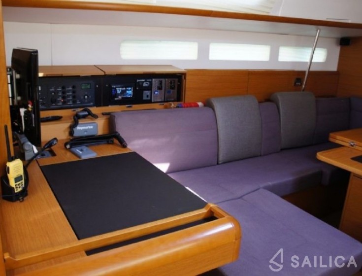 Sun Odyssey 509 - Yacht Charter Sailica