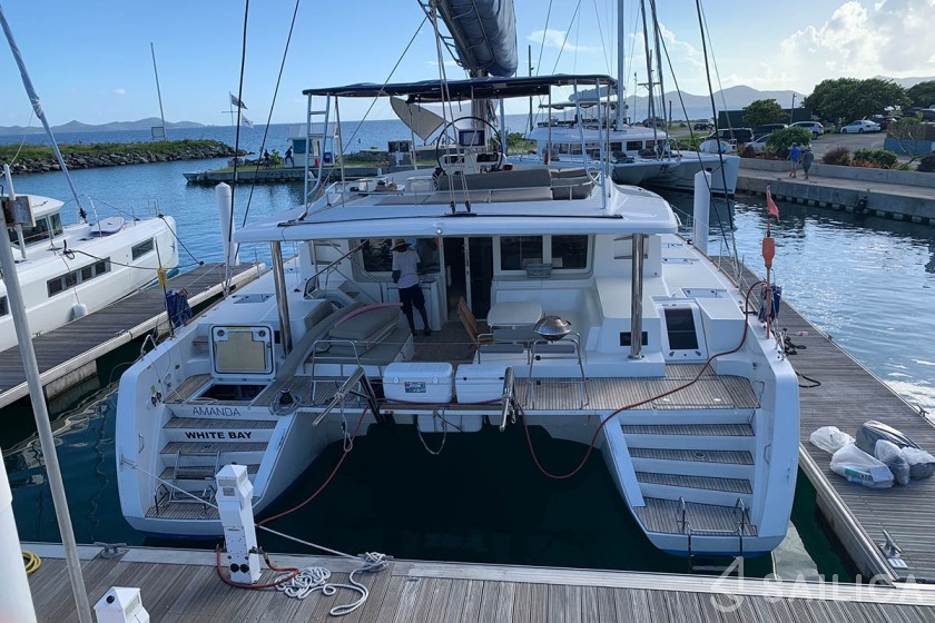 Lagoon 52F - Yacht Charter Sailica