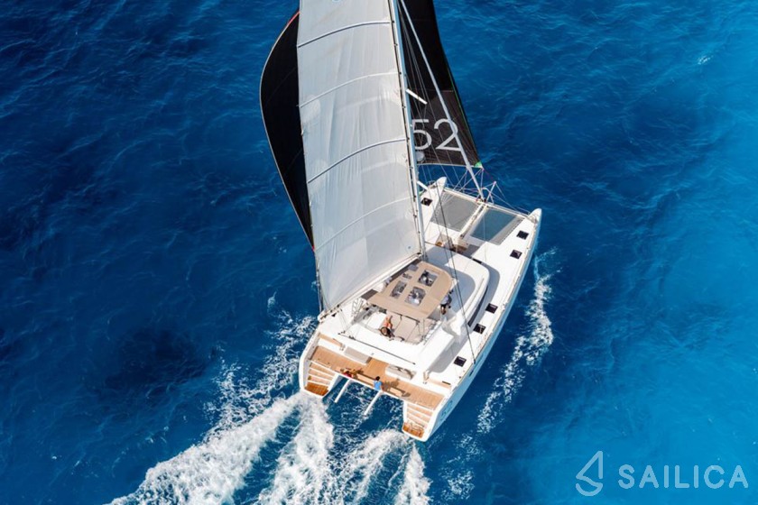 Lagoon 52F - Yacht Charter Sailica
