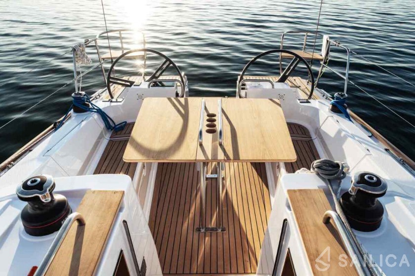 Elan Impression 40.1 - Yacht Charter Sailica