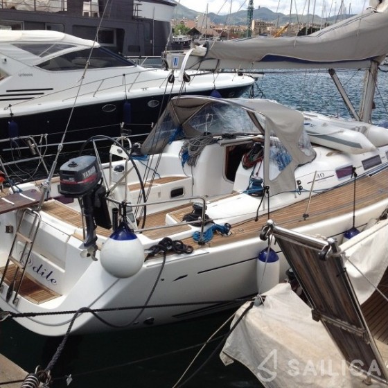 Dufour 40 - Yacht Charter Sailica