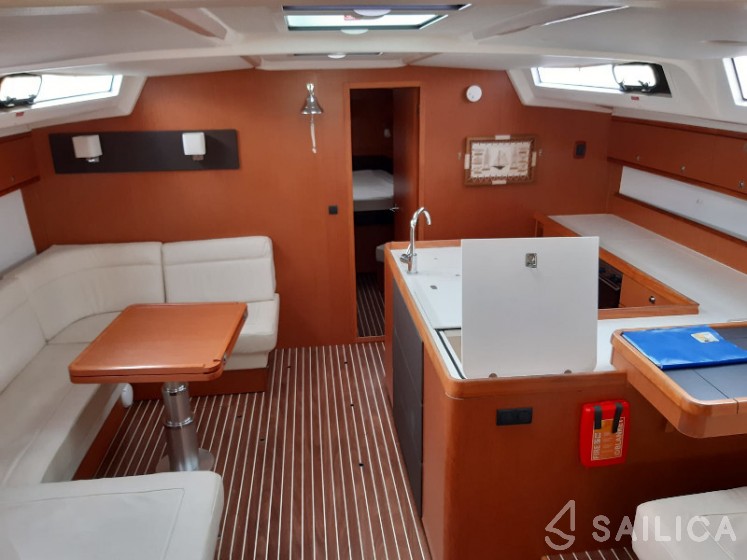 Bavaria Cruiser 56 - Yacht Charter Sailica