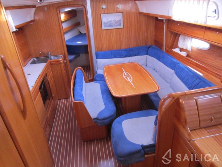 Bavaria 39 Cruiser - Yacht Charter Sailica