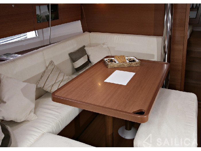 Dufour 375 Grand Large - Yacht Charter Sailica