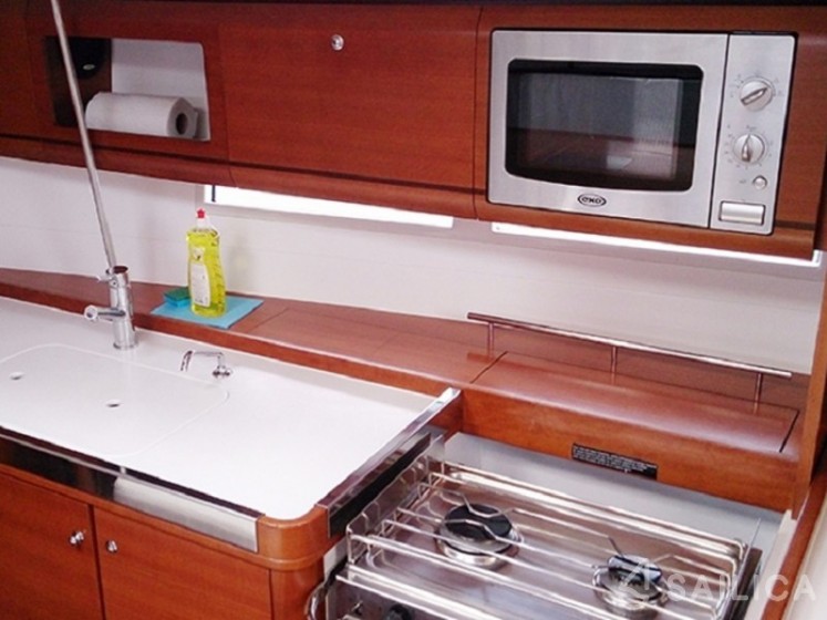 Dufour 405 - Yacht Charter Sailica