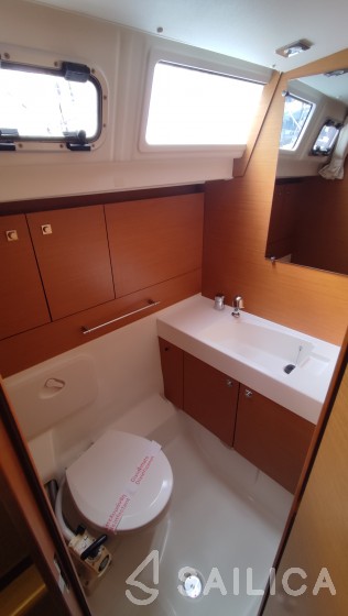 Sun Odyssey 469 - Yacht Charter Sailica