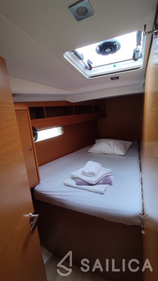 Sun Odyssey 469 - Yacht Charter Sailica