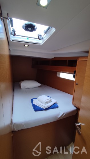 Sun Odyssey 469 - Yacht Charter Sailica
