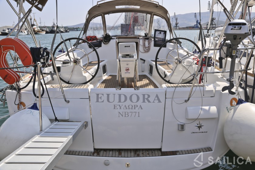 Sun Odyssey 439 - Yacht Charter Sailica