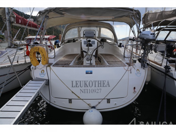 Bavaria 36 Cruiser - Yacht Charter Sailica