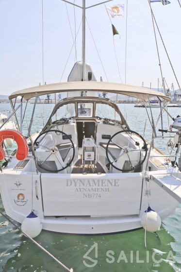 Sun Odyssey 349 - Yacht Charter Sailica