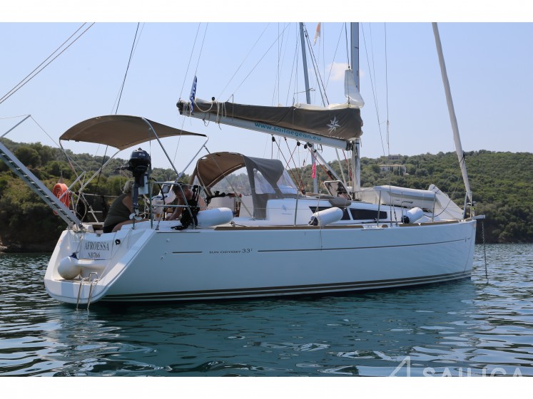 Sun Odyssey 33i - Yacht Charter Sailica
