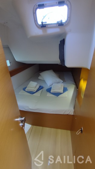 Sun Odyssey 469 - Yacht Charter Sailica