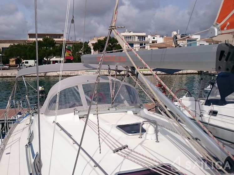Bavaria 50 Cruiser - Yacht Charter Sailica