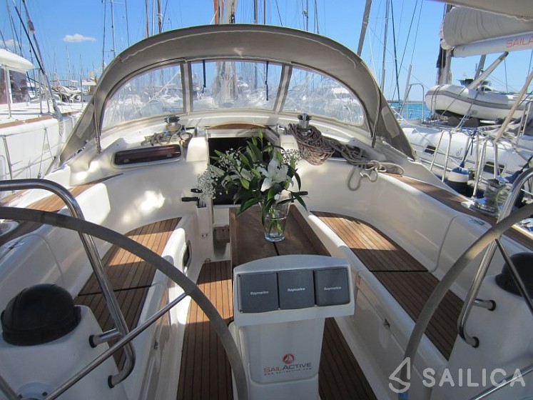 Bavaria 50 Cruiser - Yacht Charter Sailica