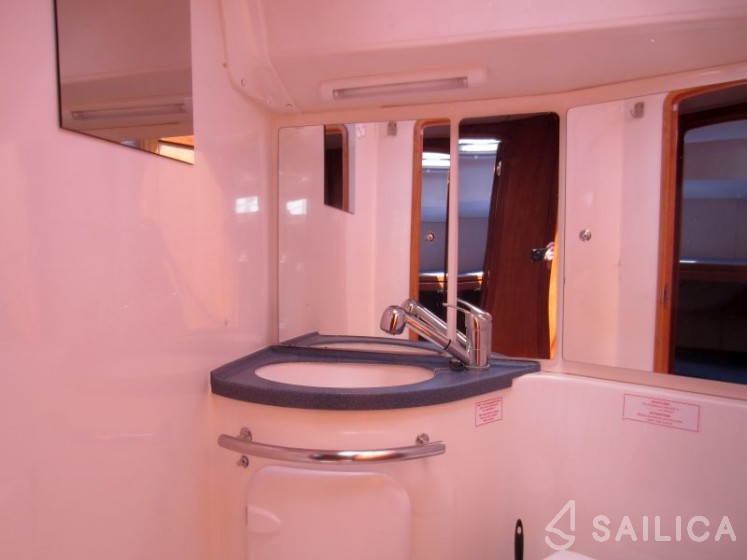 Bavaria 50 Cruiser - Yacht Charter Sailica