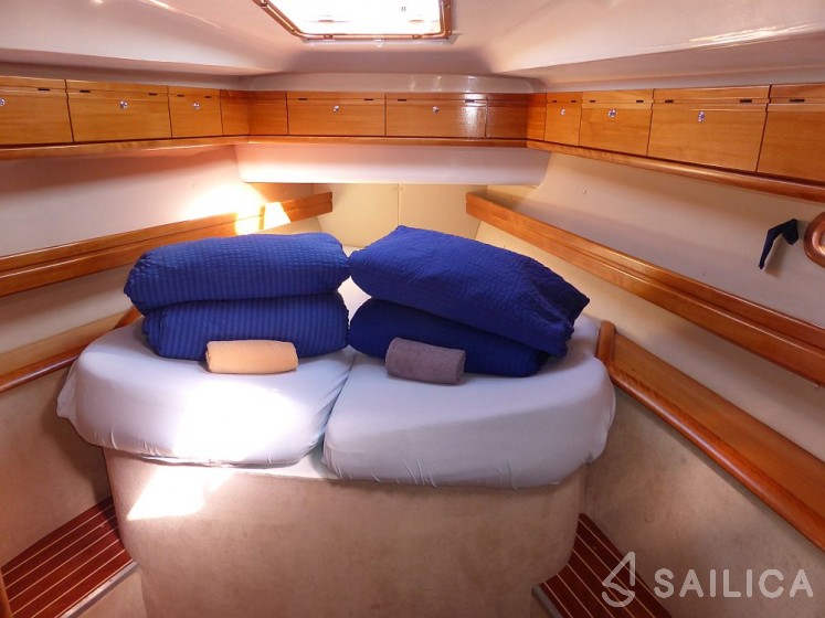 Bavaria 46 Cruiser - Yacht Charter Sailica
