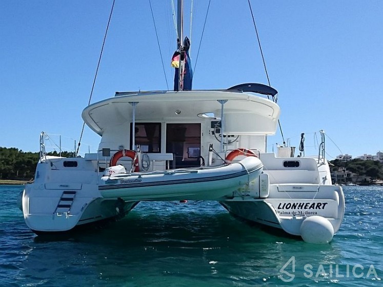 Lipari 41 - Yacht Charter Sailica