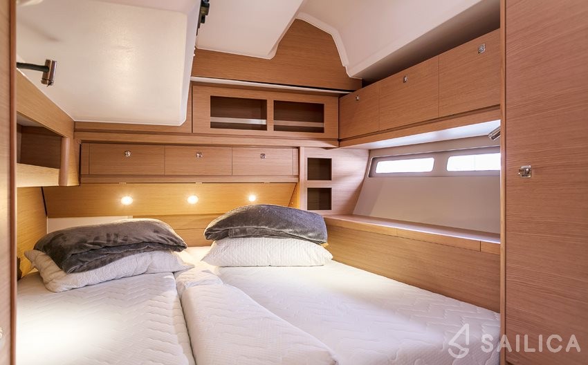 Dufour 56 Exclusive - Yacht Charter Sailica