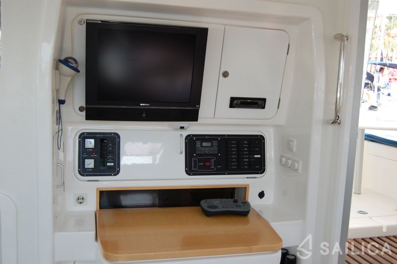 Voyage 440 - Yacht Charter Sailica