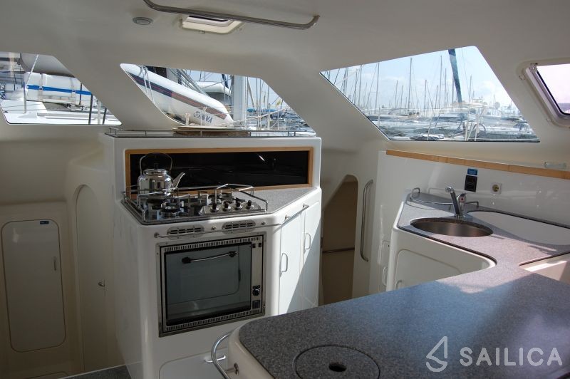 Voyage 440 - Yacht Charter Sailica