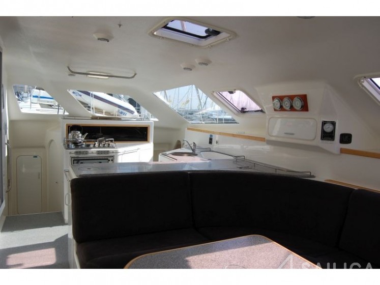Voyage 440 - Yacht Charter Sailica