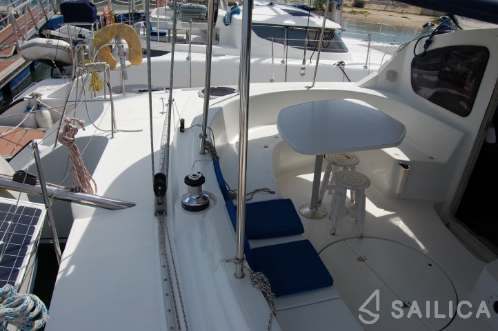 Belize 43 - Yacht Charter Sailica