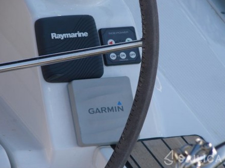 Bavaria 37 Cruiser - Yacht Charter Sailica