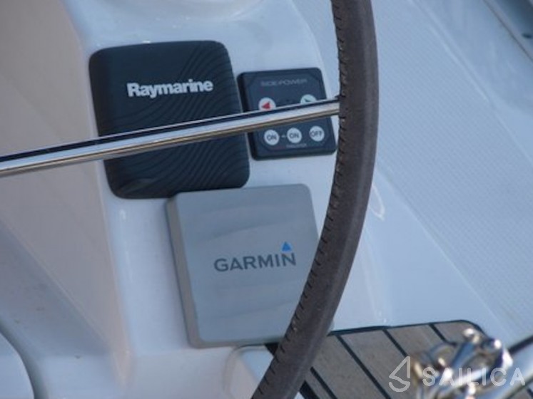 Bavaria 37 Cruiser - Yacht Charter Sailica