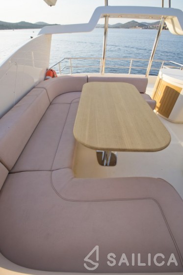 Abacus 70 - Yacht Charter Sailica