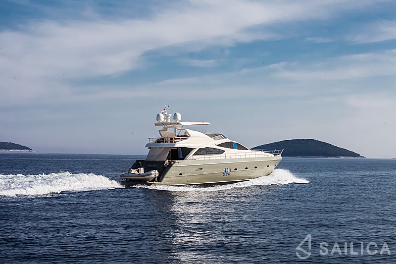 Abacus 70 - Yacht Charter Sailica