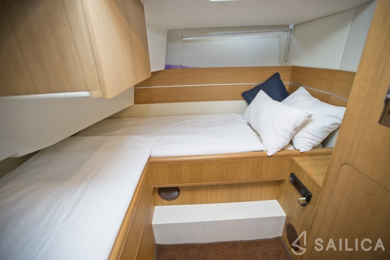 Abacus 70 - Yacht Charter Sailica