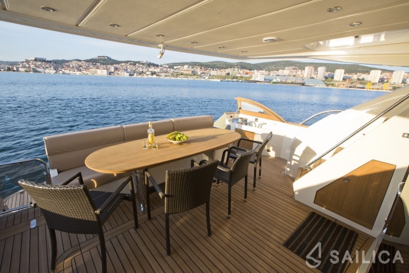 Abacus 70 - Yacht Charter Sailica