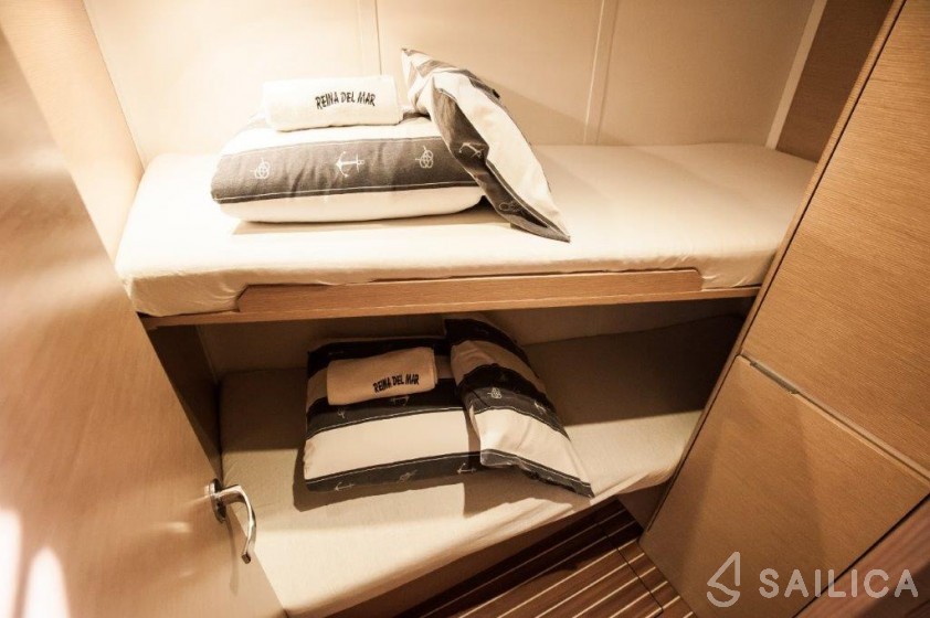 Elan 45 Impression - Yacht Charter Sailica